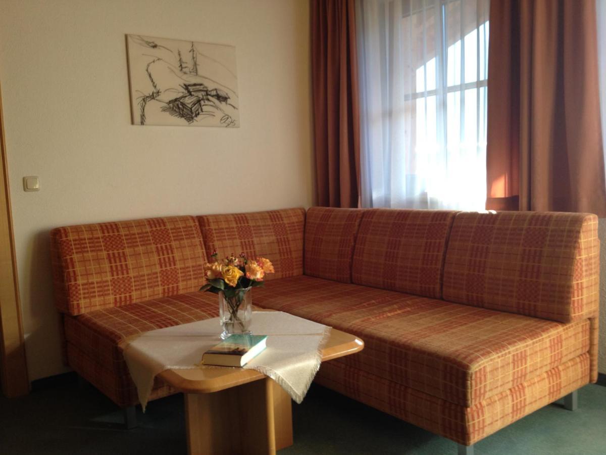 Haus Christaldo Bed & Breakfast Sankt Anton am Arlberg Ngoại thất bức ảnh