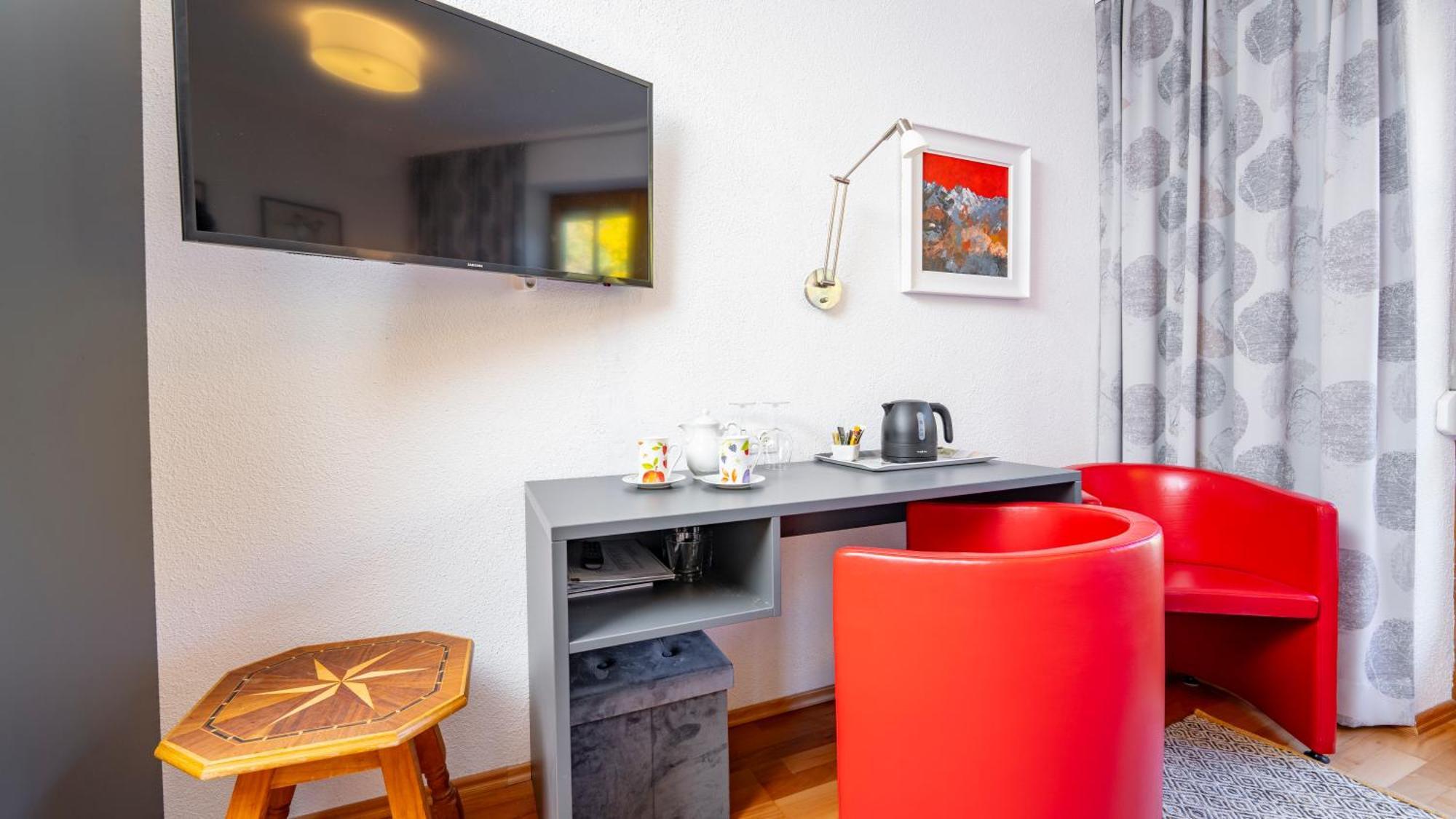 Haus Christaldo Bed & Breakfast Sankt Anton am Arlberg Ngoại thất bức ảnh